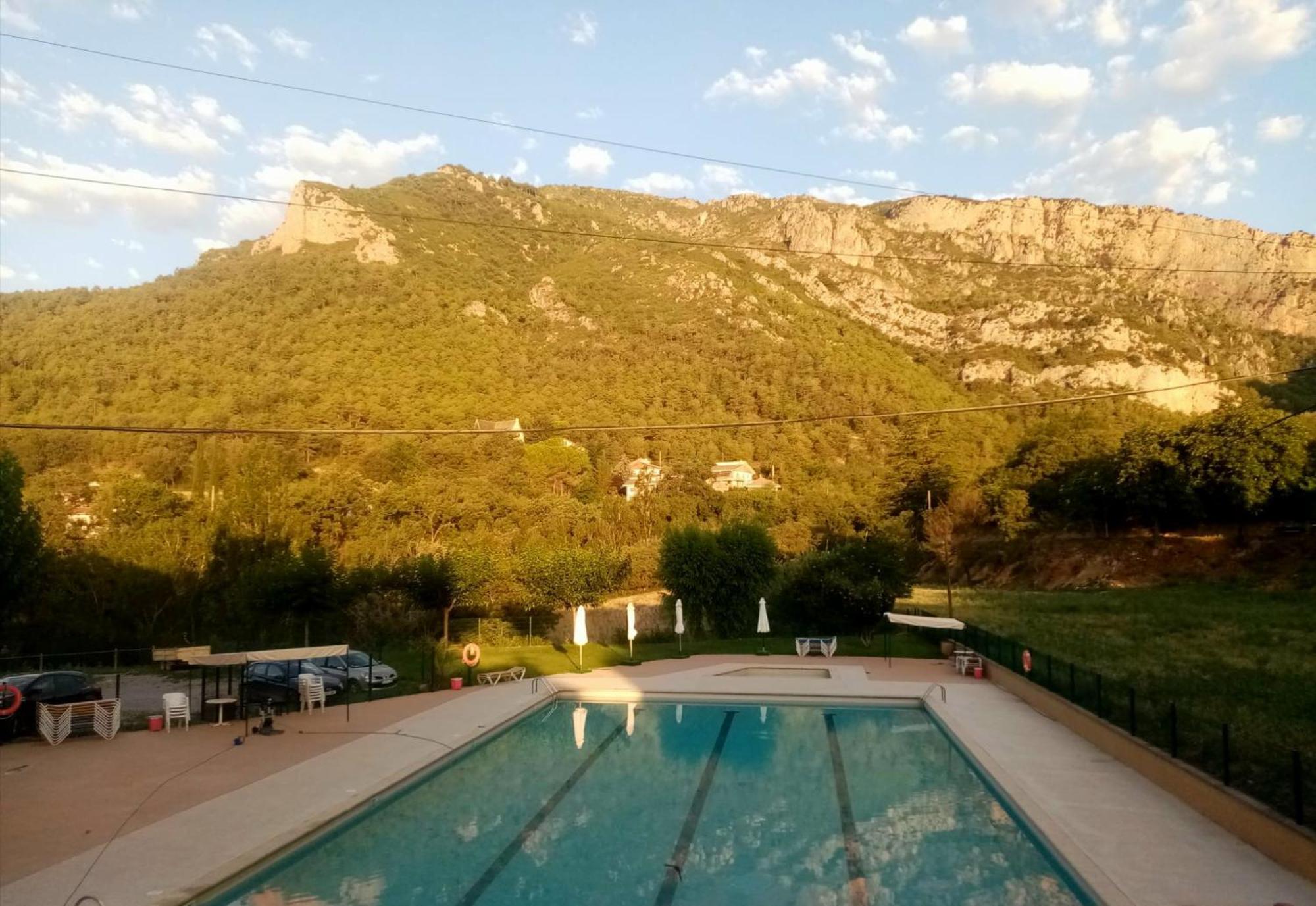 Cal Servero Peramola Exteriér fotografie
